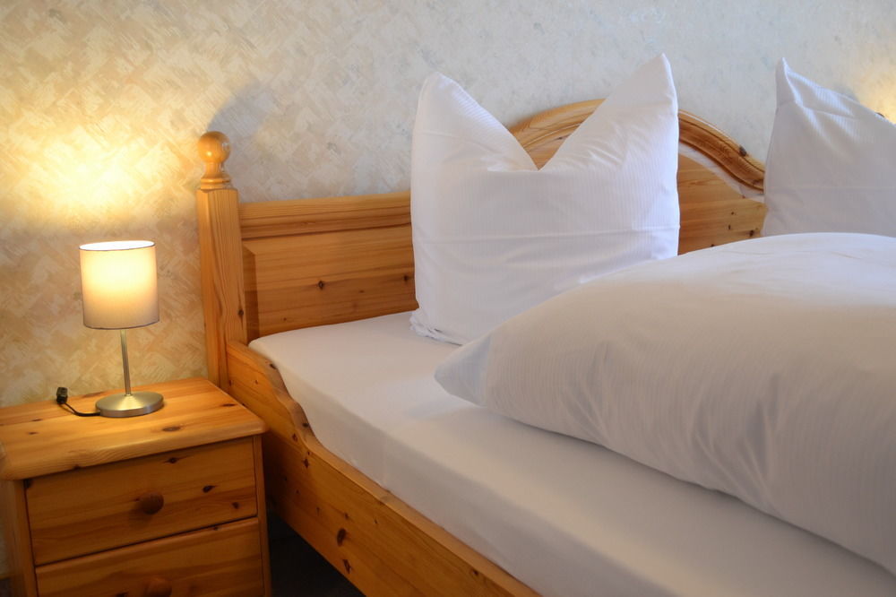 Black Forest Rooms Grafenhausen Bagian luar foto
